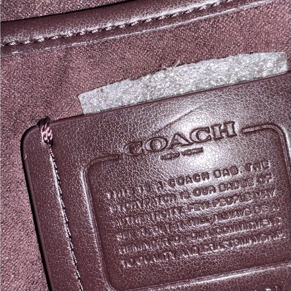 Coach Black and Gold Crossbody Bag like new - Picture 10 of 10